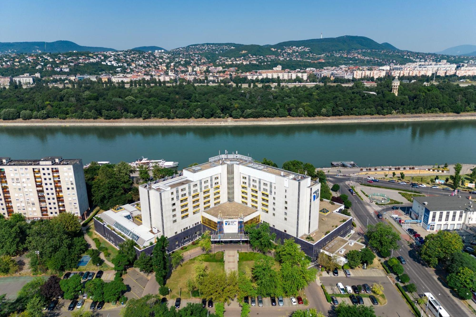Danubius Hotel Helia Budapesta Exterior foto